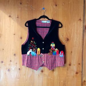 Casey & Max Vintage Cotton Embroidered Christmas Themed Vest